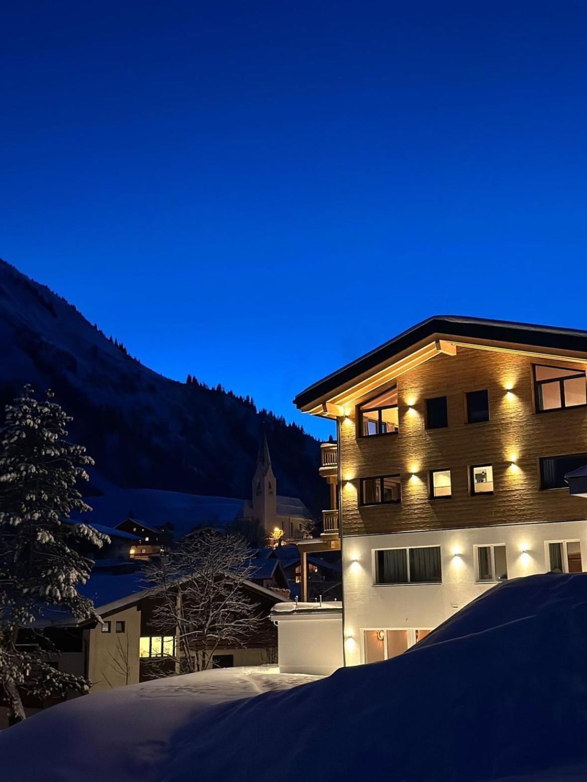 Berwang Chalets - Enzian Exterior photo